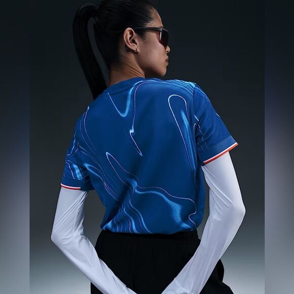 Nike Chelsea Authentic Women's 2024/25 Home Jersey - Picture 3 of 8